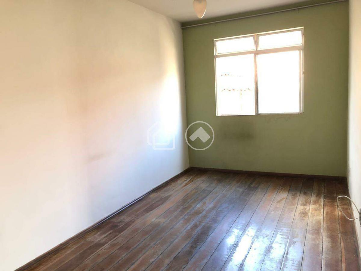 Apartamento, Sagrada Família, 2 Quartos, 1 Vaga