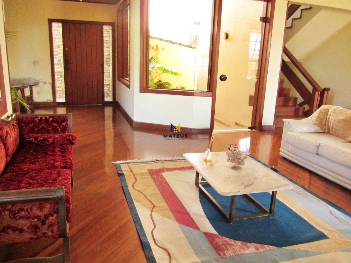 Casa, Alto Caiçaras, 3 Quartos, 5 Vagas, 1 Suíte