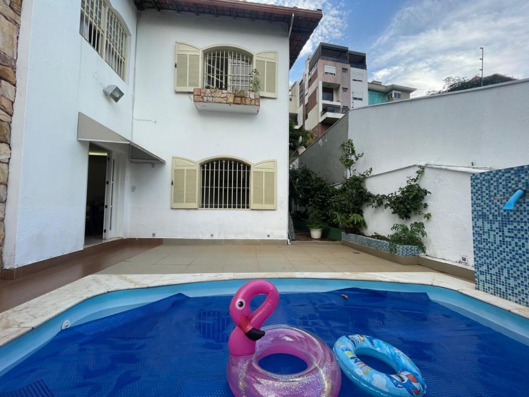 Casa, Santa Lúcia, 5 Quartos, 4 Vagas, 1 Suíte
