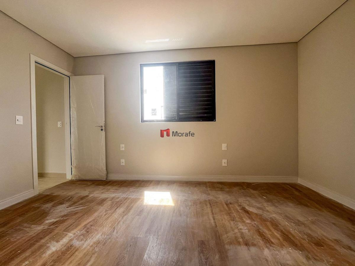 Apartamento, Floresta, 2 Quartos, 2 Vagas, 2 Suítes