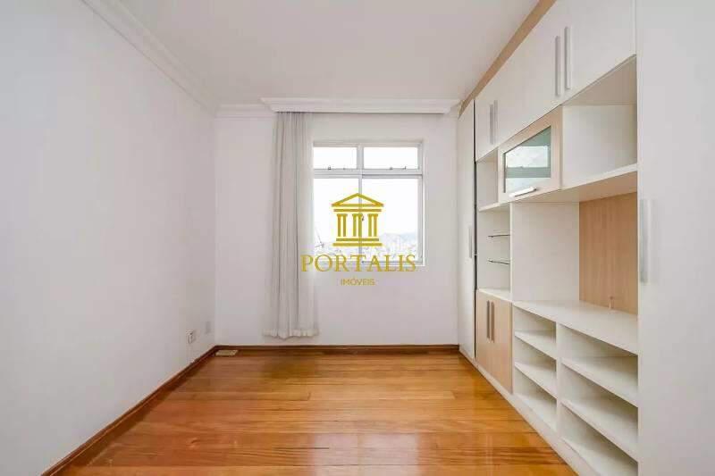 Apartamento, Luxemburgo, 3 Quartos, 1 Vaga, 1 Suíte