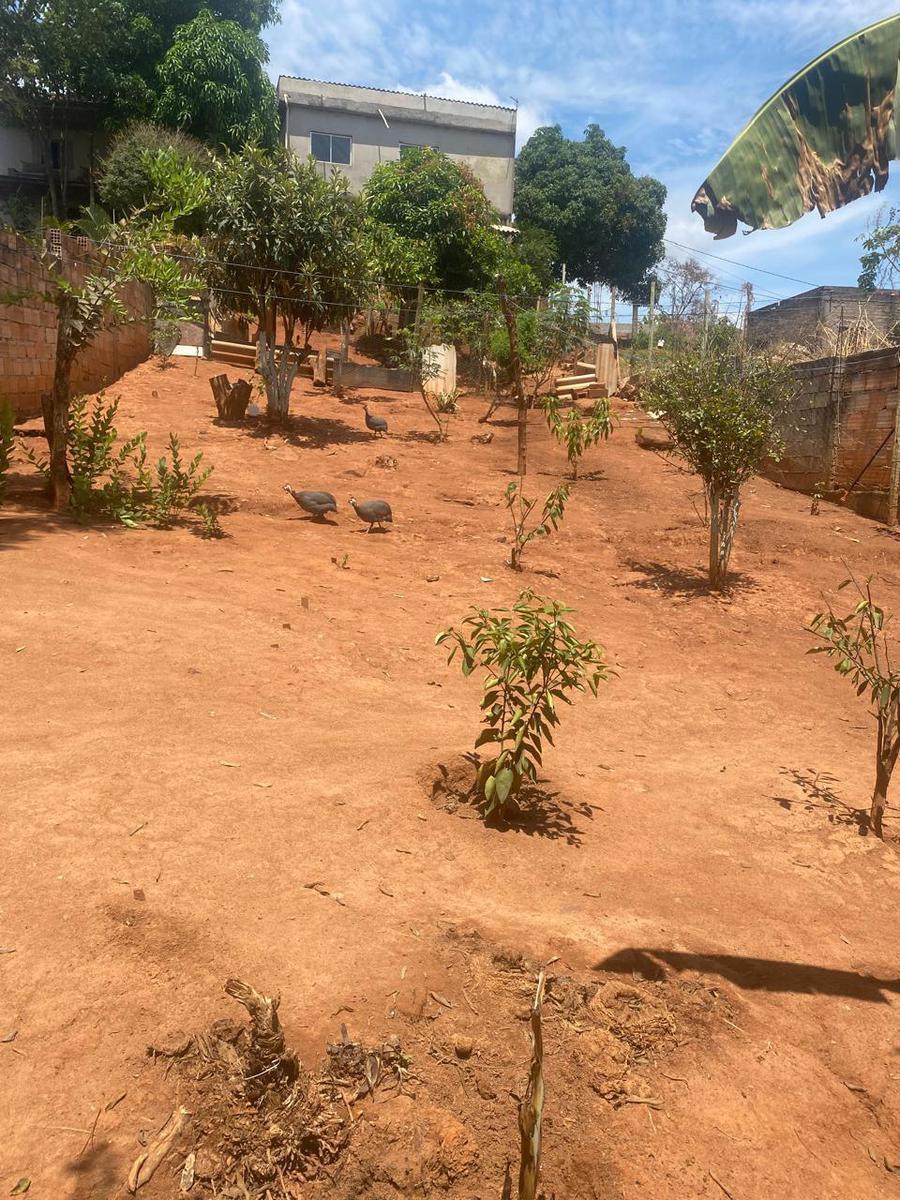 Casa, Quintas São José, 3 Quartos, 2 Vagas, 1 Suíte