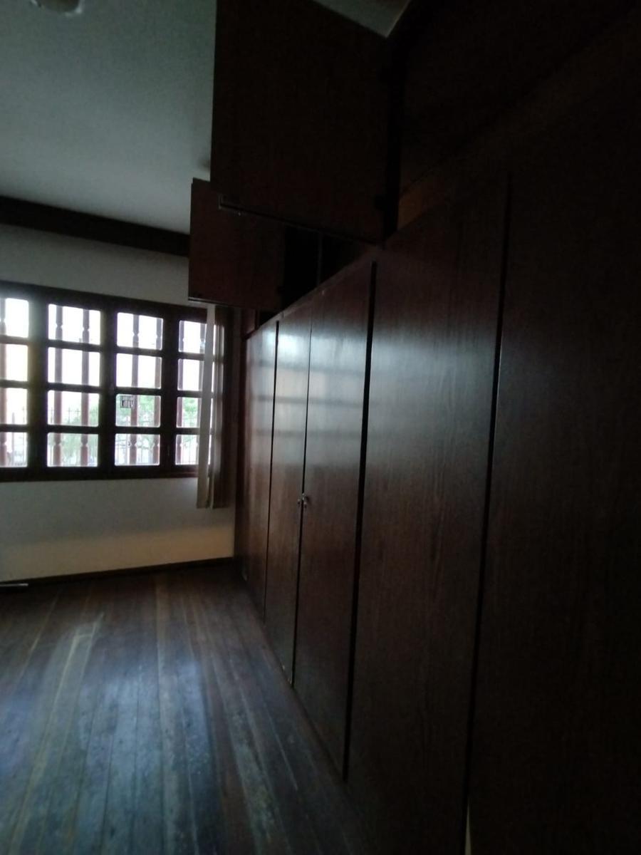 Casa, Cidade Nova, 4 Quartos, 4 Vagas, 1 Suíte