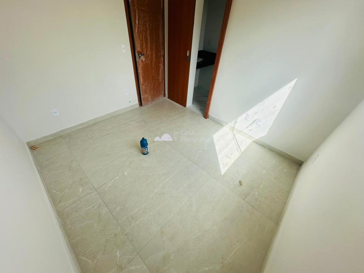 Casa, Planalto, 3 Quartos, 2 Vagas, 3 Suítes