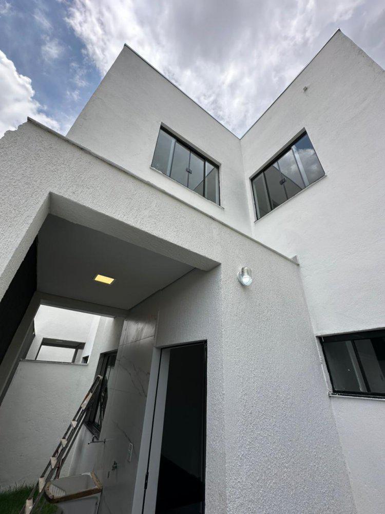 Casa, São Pedro, 3 Quartos, 2 Vagas, 1 Suíte