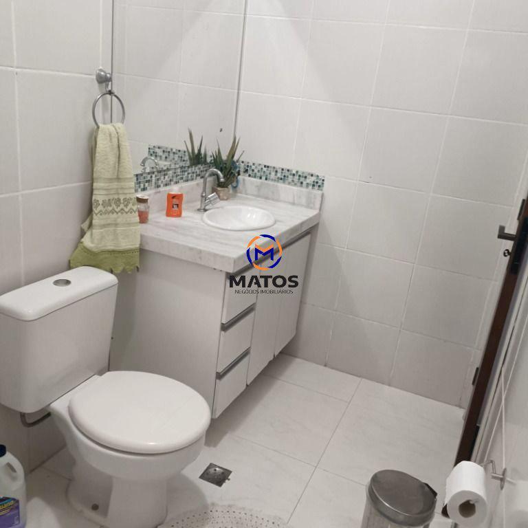 Casa, Jardim Imperial, 4 Quartos, 3 Vagas, 1 Suíte