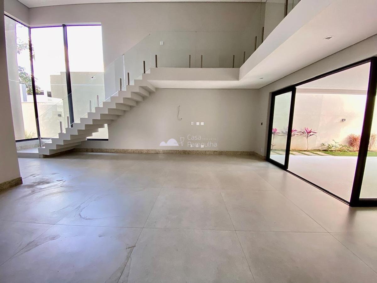Casa, Condominio Gran Park, 4 Quartos, 4 Vagas, 3 Suítes