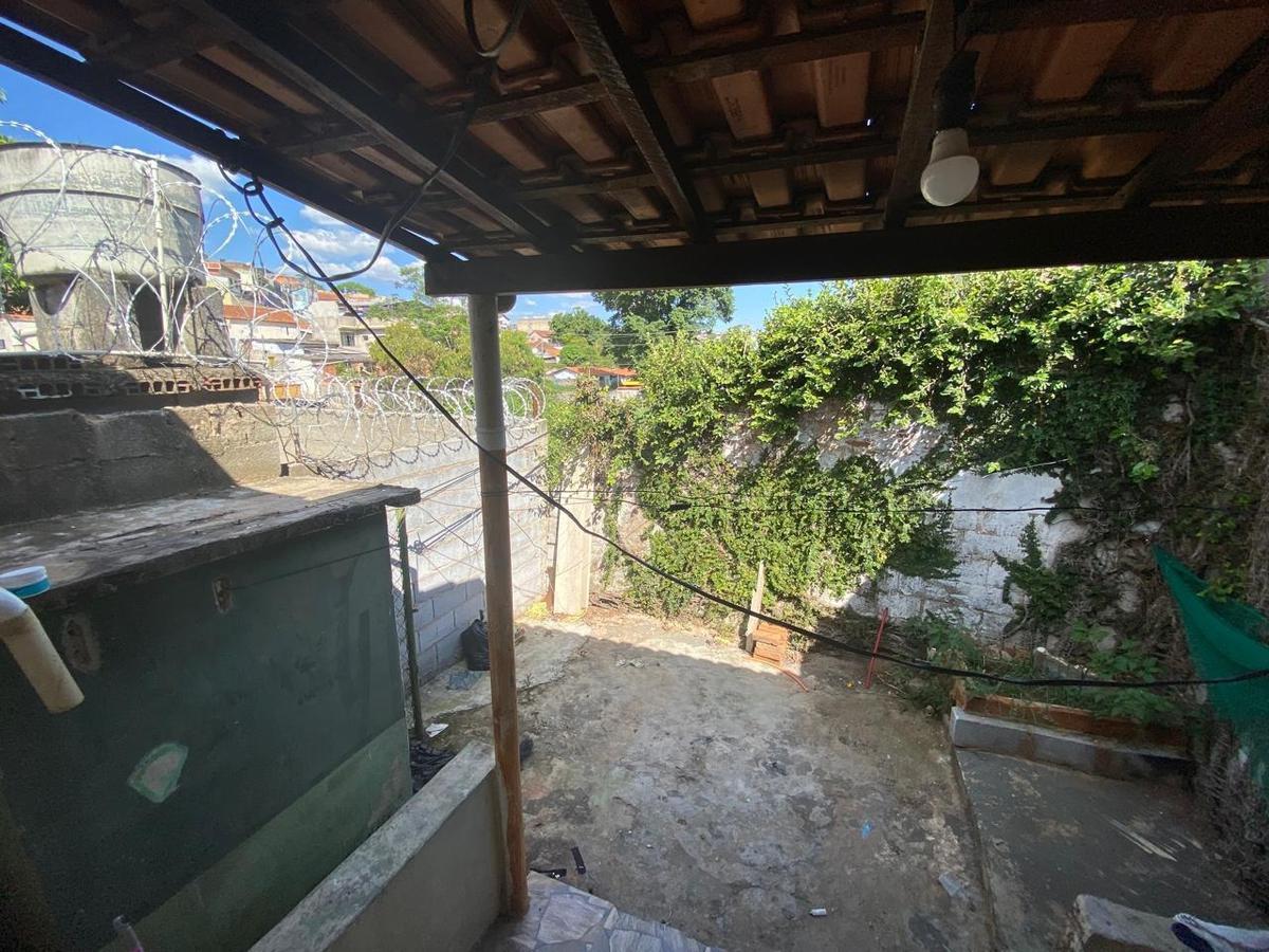 Casa, Centro, 2 Quartos, 0 Vaga