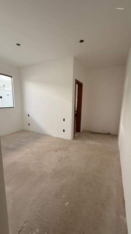 Casa, Novo Centro, 3 Quartos, 2 Vagas, 1 Suíte