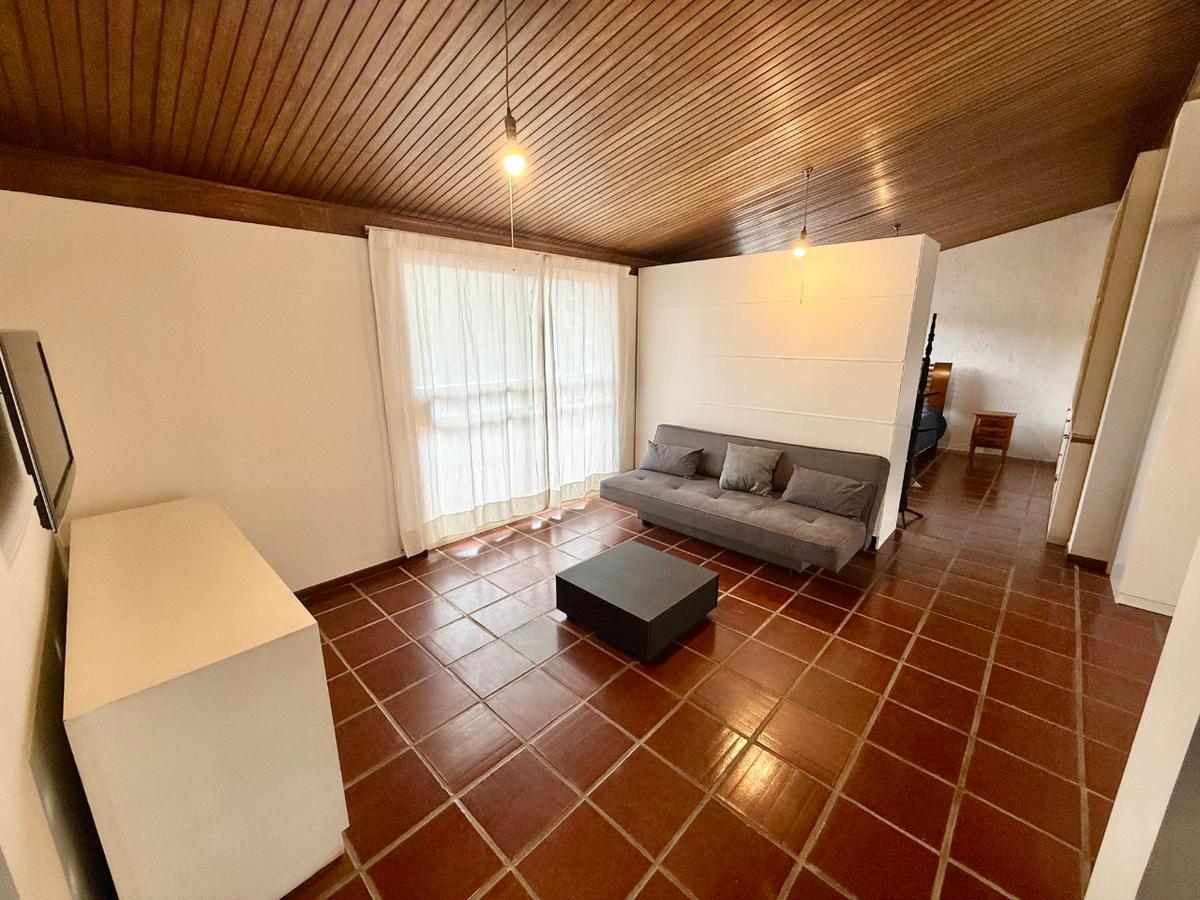 Cobertura, São José, 2 Quartos, 0 Vaga