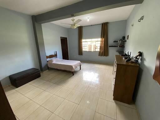 Casa, Caladinho, 4 Quartos, 7 Vagas, 1 Suíte
