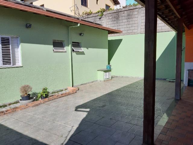 Casa, Saramenha, 5 Quartos, 2 Vagas, 2 Suítes