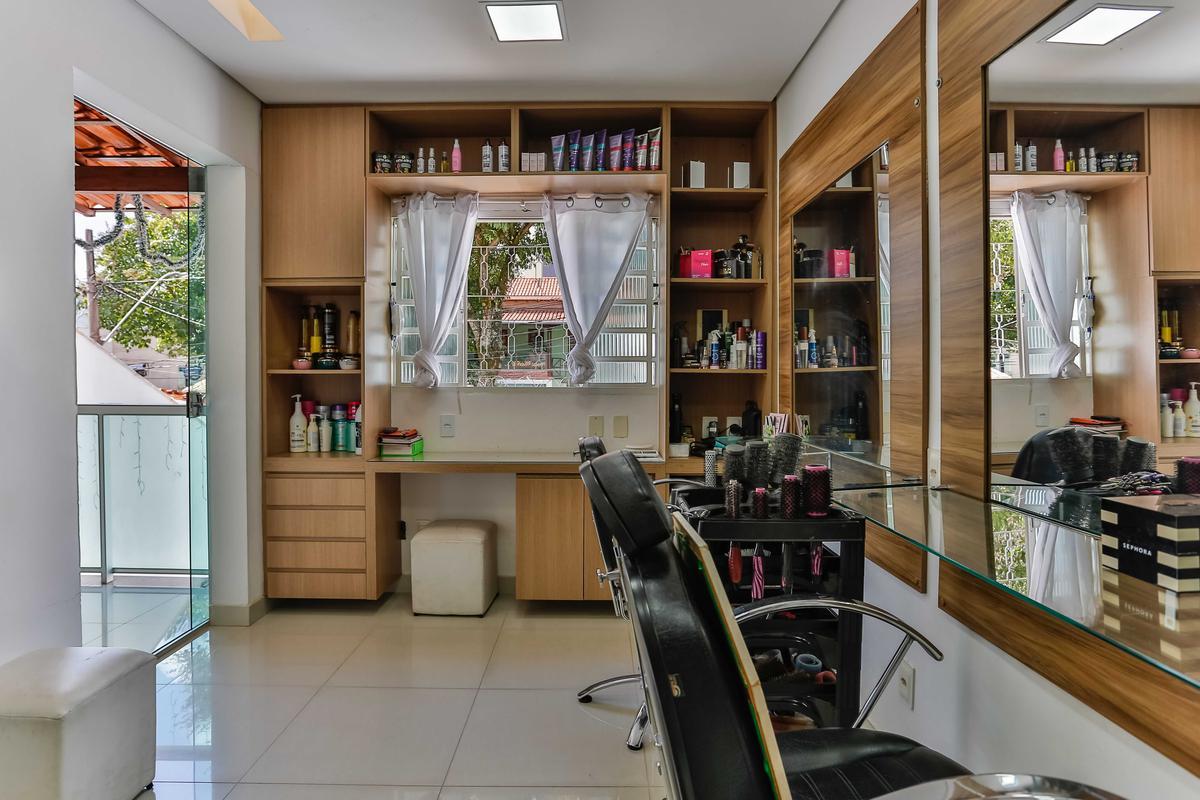 Casa, Boa Vista, 4 Quartos, 5 Vagas, 2 Suítes