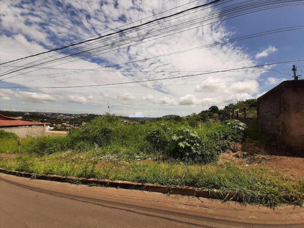 Lote, Jardim Encantado, 0 Quarto, 0 Vaga