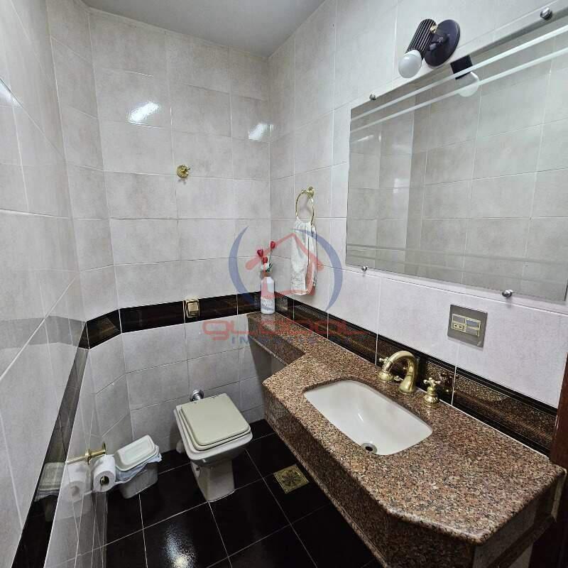 Casa, Castelo, 3 Quartos, 3 Vagas, 2 Suítes