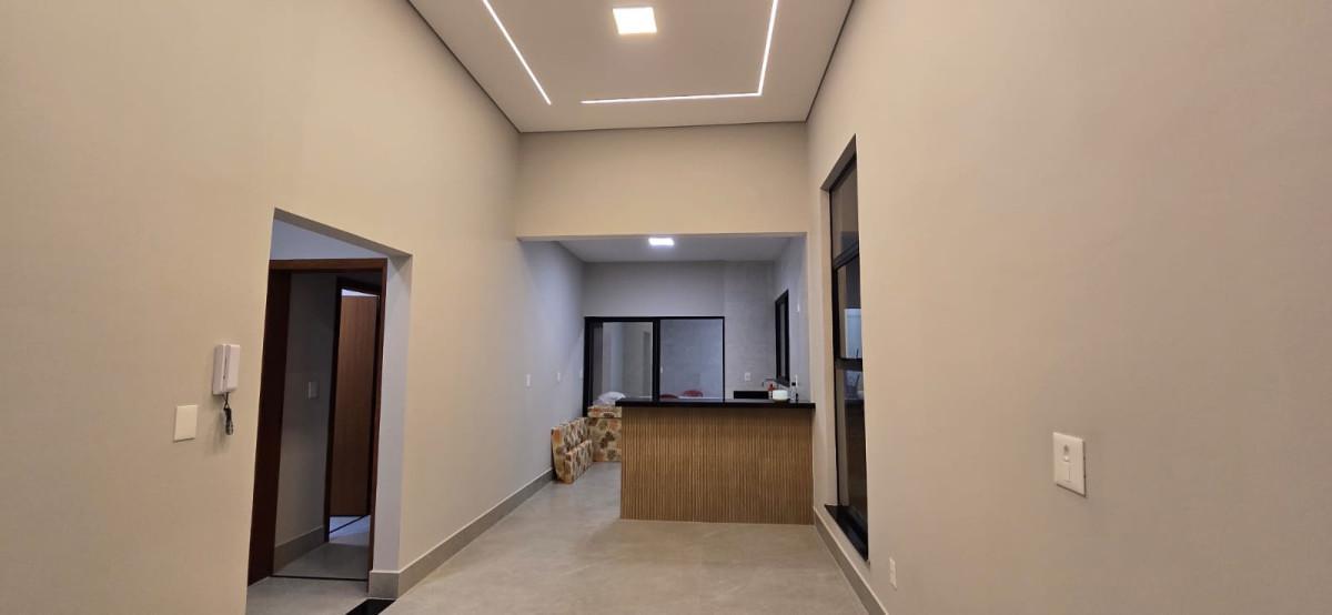 Casa, Lundcea, 3 Quartos, 2 Vagas, 1 Suíte