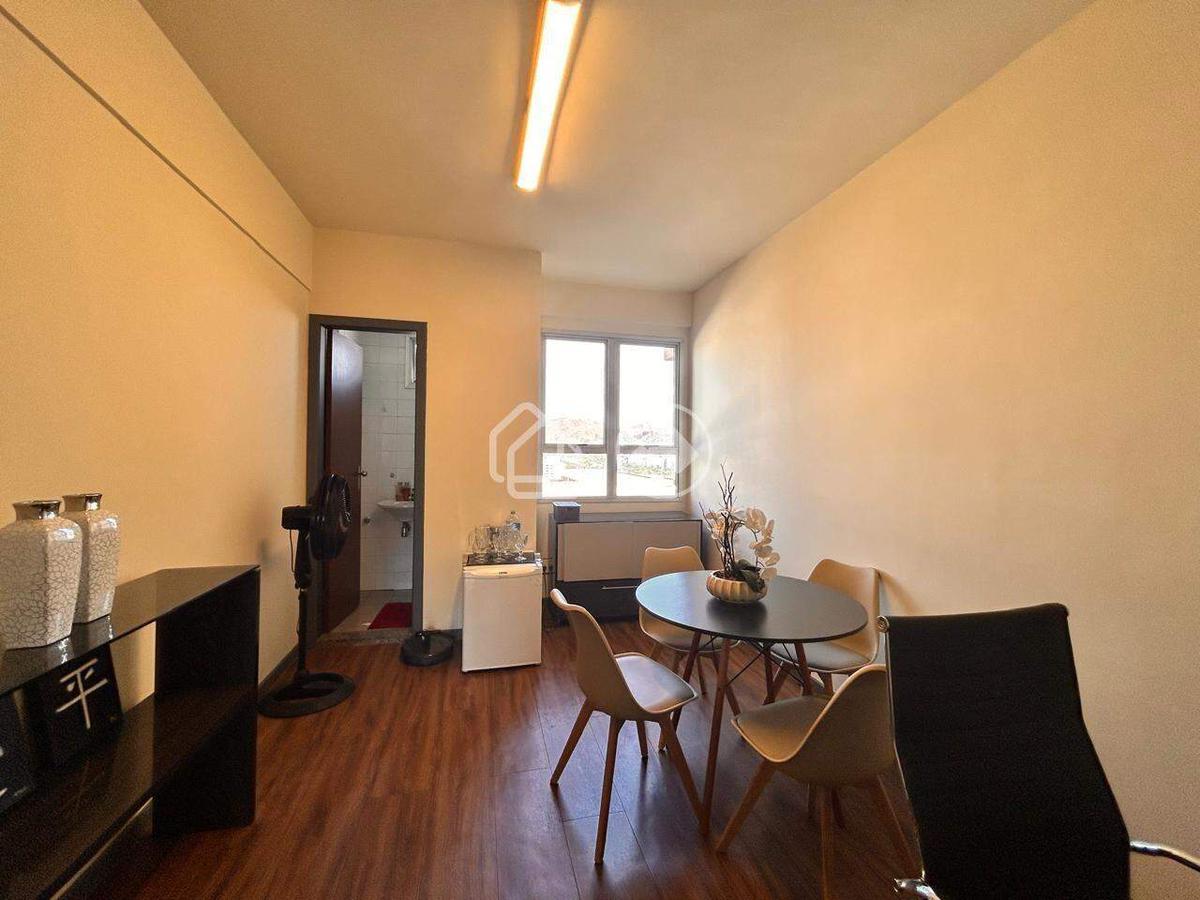 Sala, Estoril, 1 Vaga