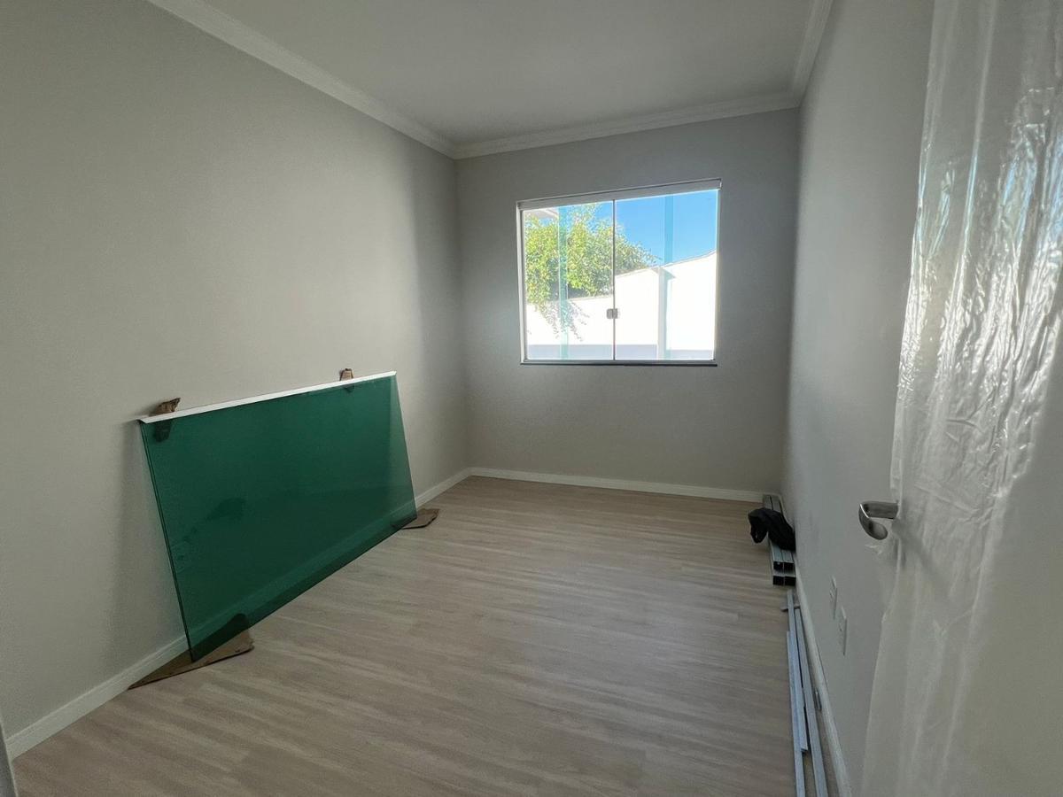 Casa, Planalto, 3 Quartos, 2 Vagas, 1 Suíte