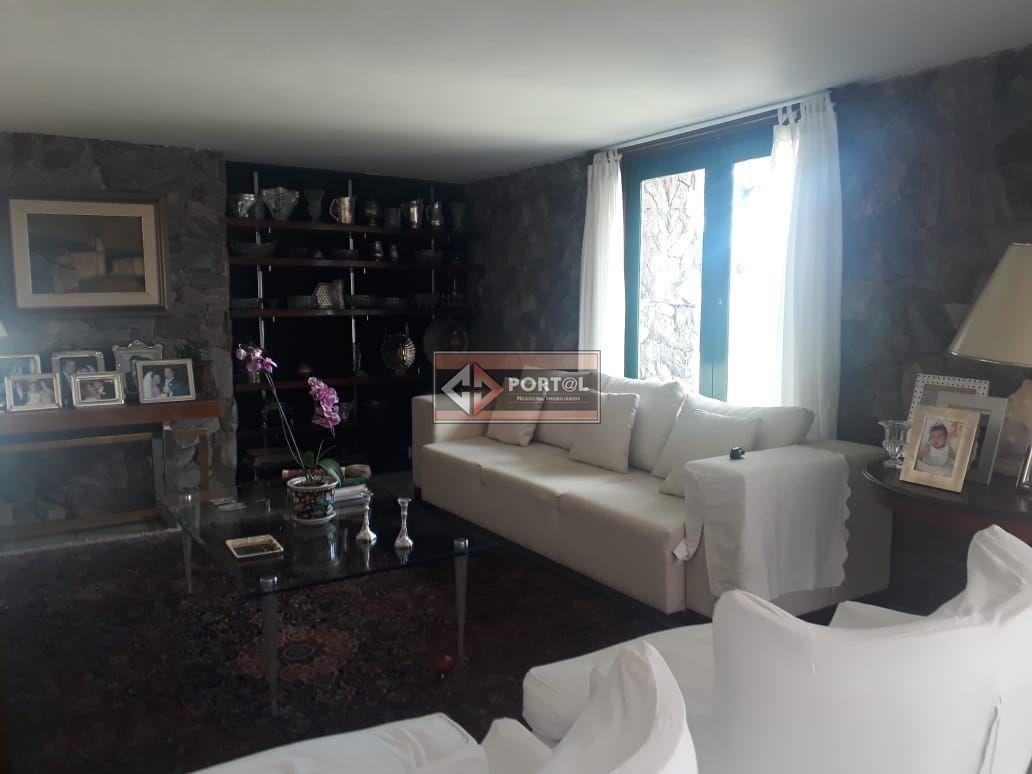 Casa, São Luiz (pampulha), 6 Quartos, 6 Vagas, 5 Suítes