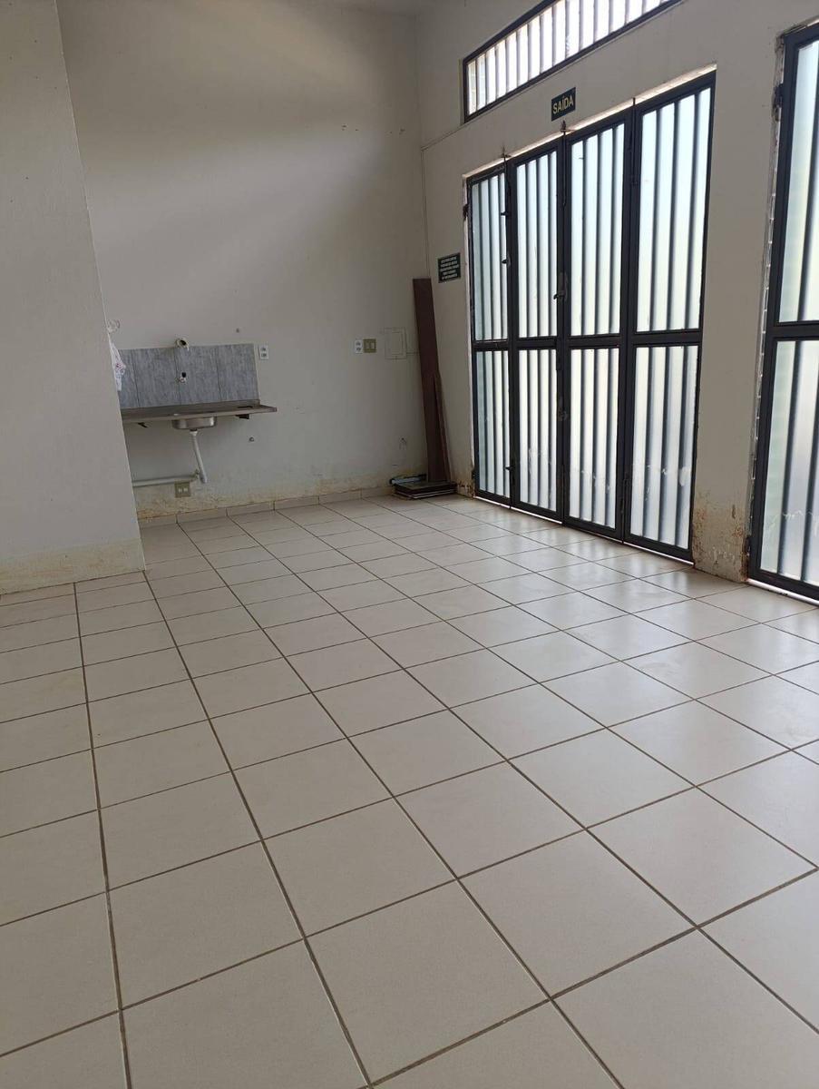 Sala, Júlia Kubitschek, 0 Quarto, 0 Vaga