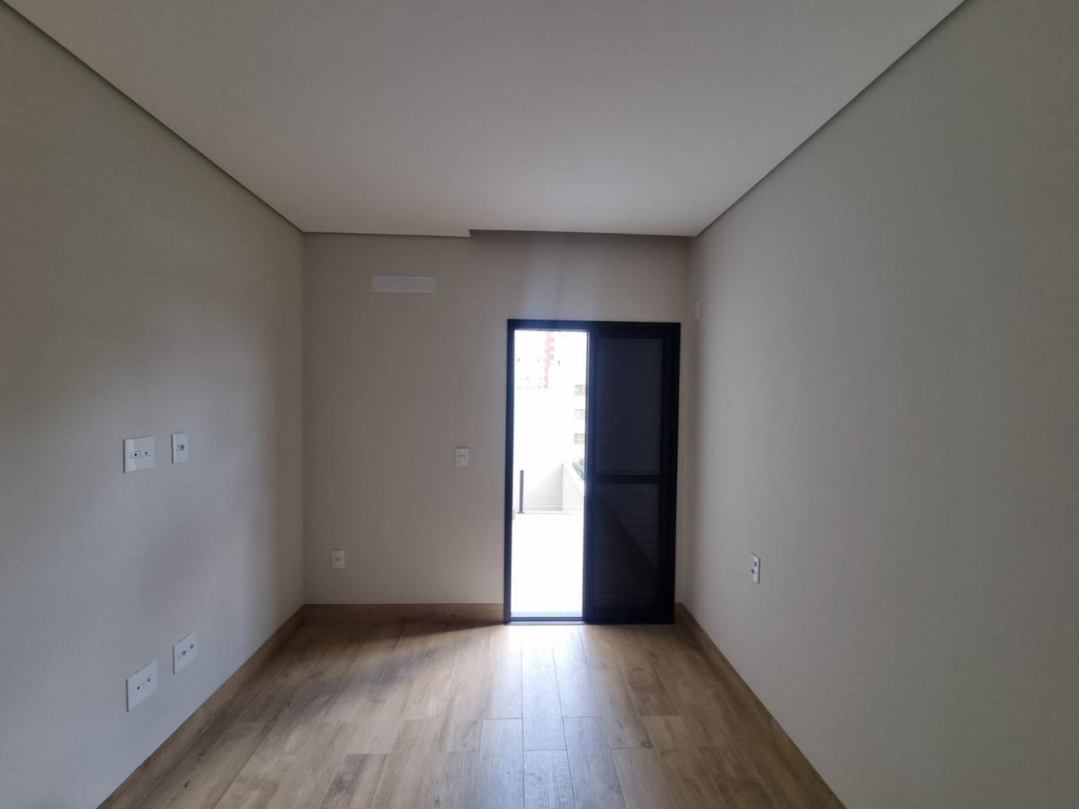 Casa, Jaraguá, 4 Quartos, 3 Vagas, 1 Suíte