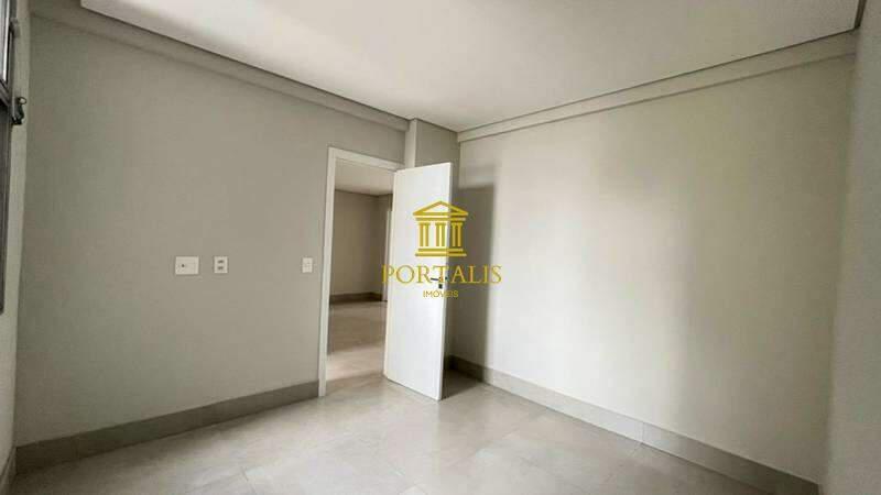 Apartamento, Centro, 2 Quartos, 0 Vaga, 1 Suíte