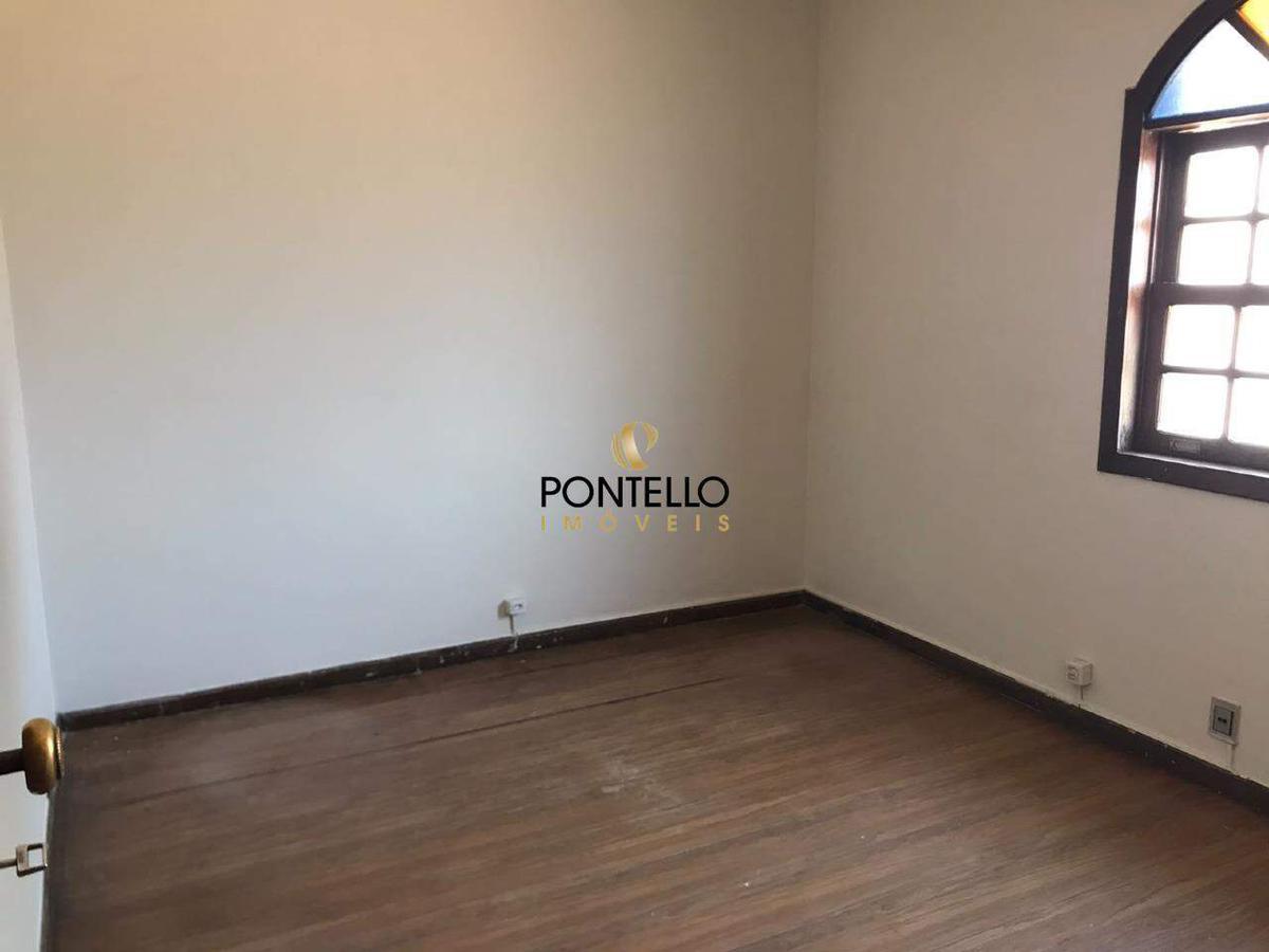 Casa, Centro, 3 Quartos, 0 Vaga, 1 Suíte