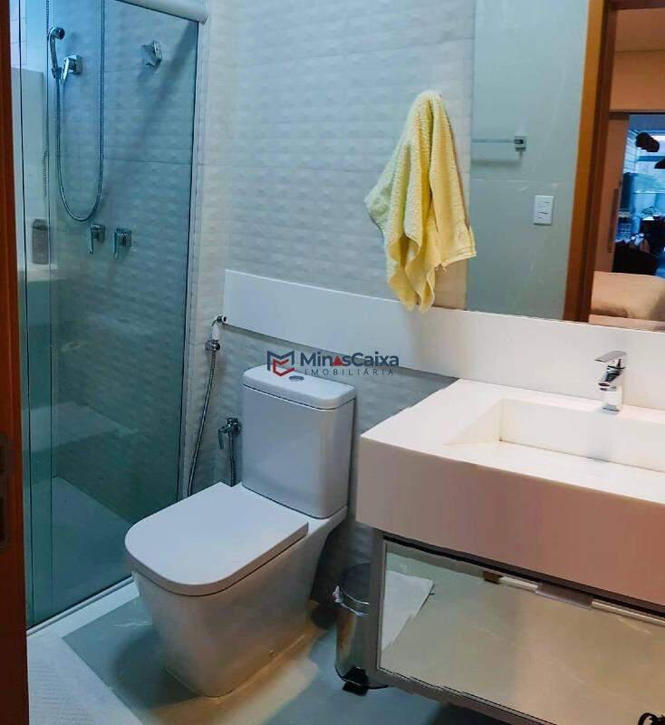 Apartamento, Funcionários, 4 Quartos, 4 Vagas, 2 Suítes