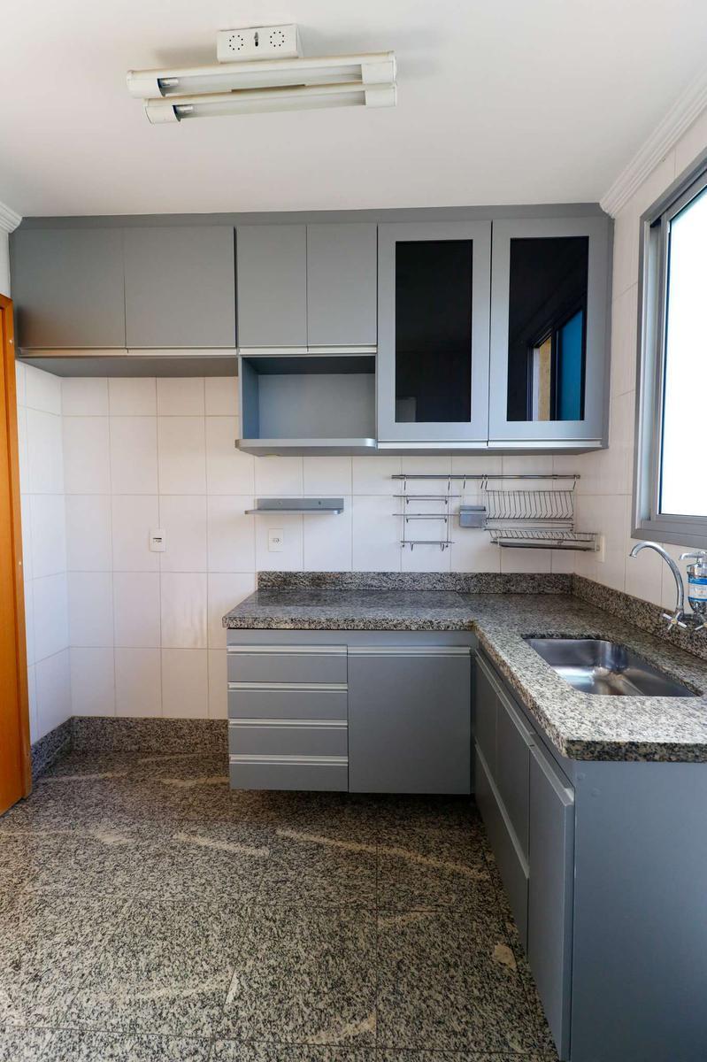 Cobertura, São Pedro, 3 Quartos, 2 Vagas, 1 Suíte