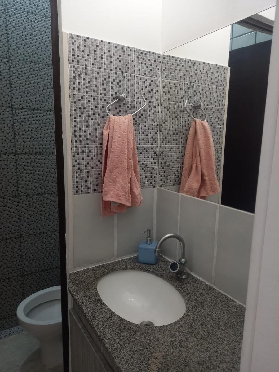 Casa, Jardim Guanabara, 2 Quartos, 2 Vagas, 1 Suíte