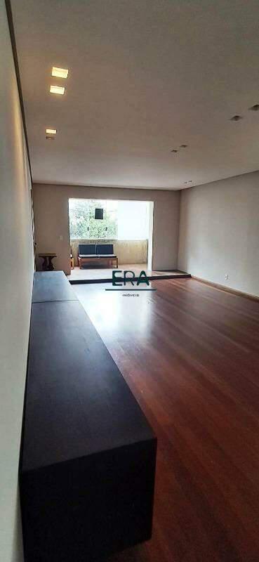 Apartamento, Funcionários, 4 Quartos, 2 Vagas, 1 Suíte