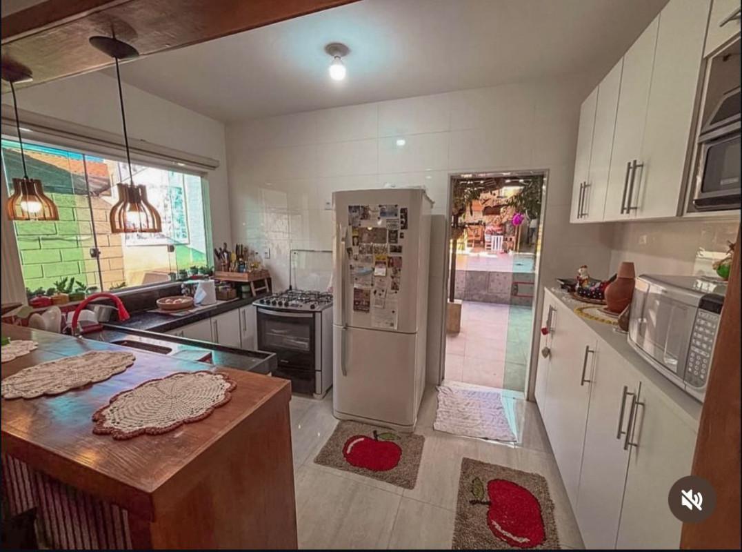 Casa, Santa Terezinha, 3 Quartos, 1 Vaga, 1 Suíte