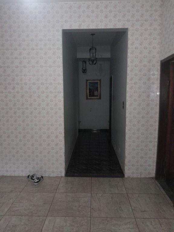 Casa, Padre Chiquinho, 4 Quartos, 5 Vagas