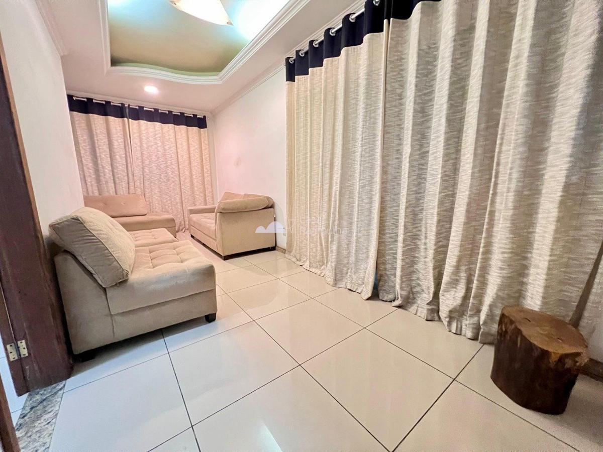 Casa, Santa Branca, 3 Quartos, 2 Vagas, 1 Suíte