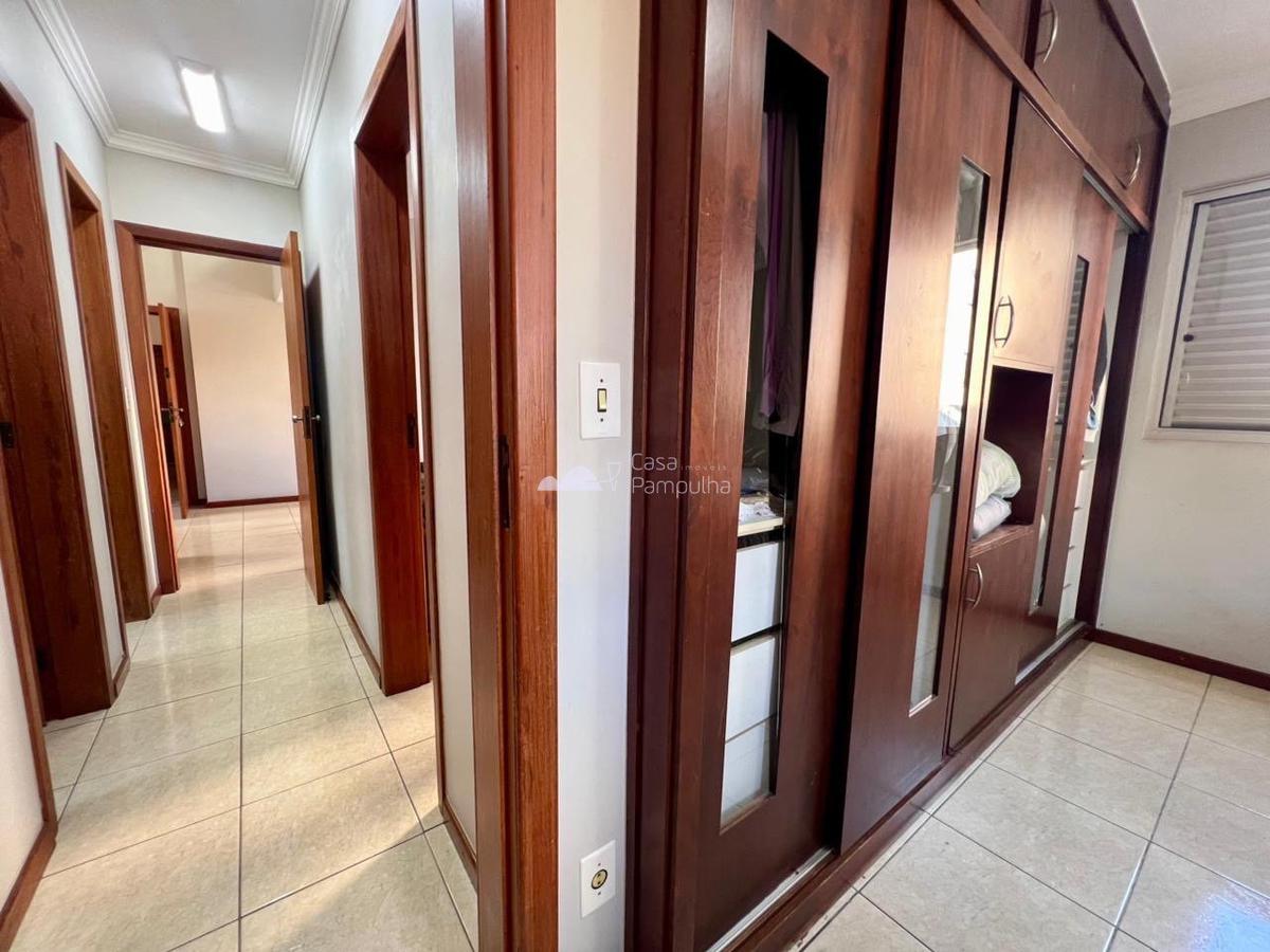 Apartamento, Itapoã, 4 Quartos, 2 Vagas, 2 Suítes