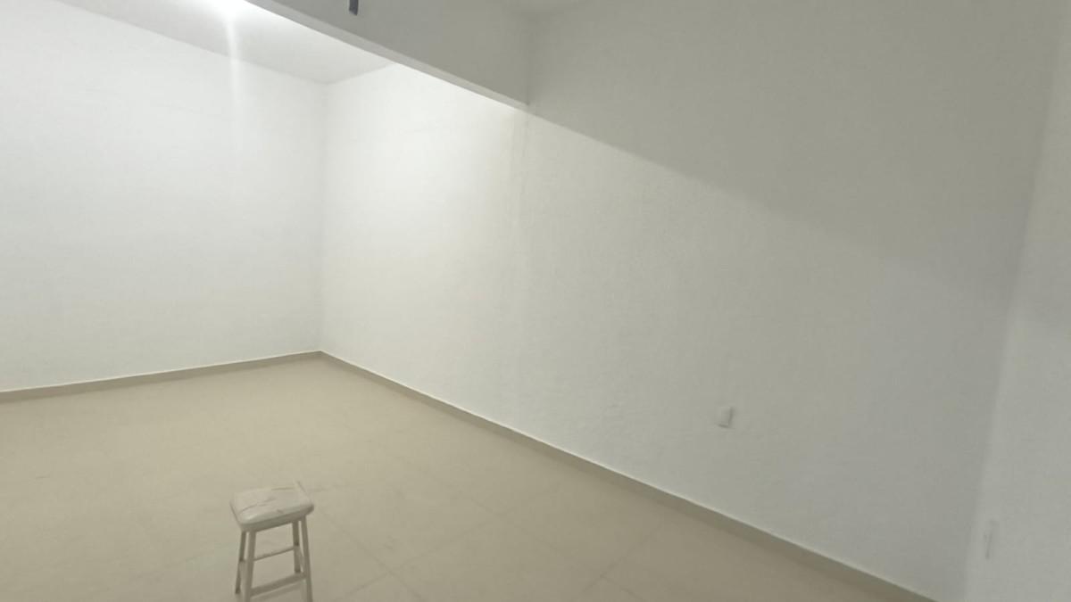 Galpão, Santa Cruz, 0 Quarto, 2 Vagas