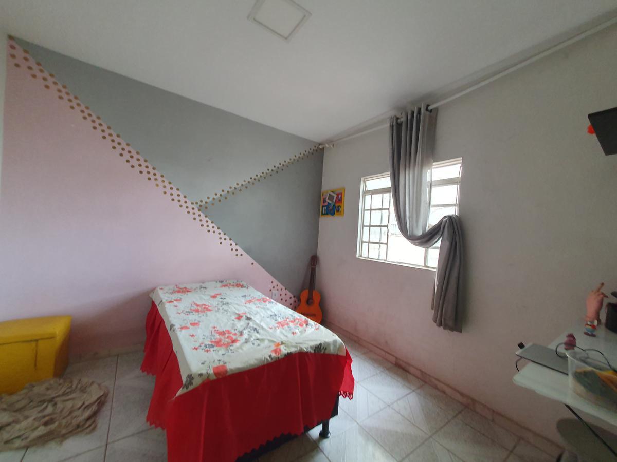 Casa, Nova Suíssa, 4 Quartos, 5 Vagas, 1 Suíte