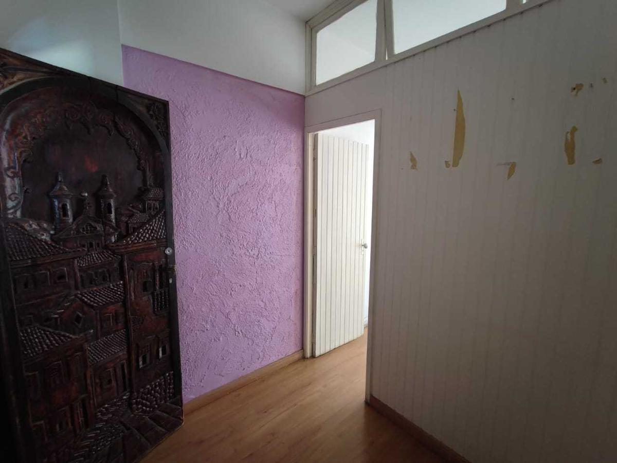 Sala, Centro, 1 Quarto, 0 Vaga