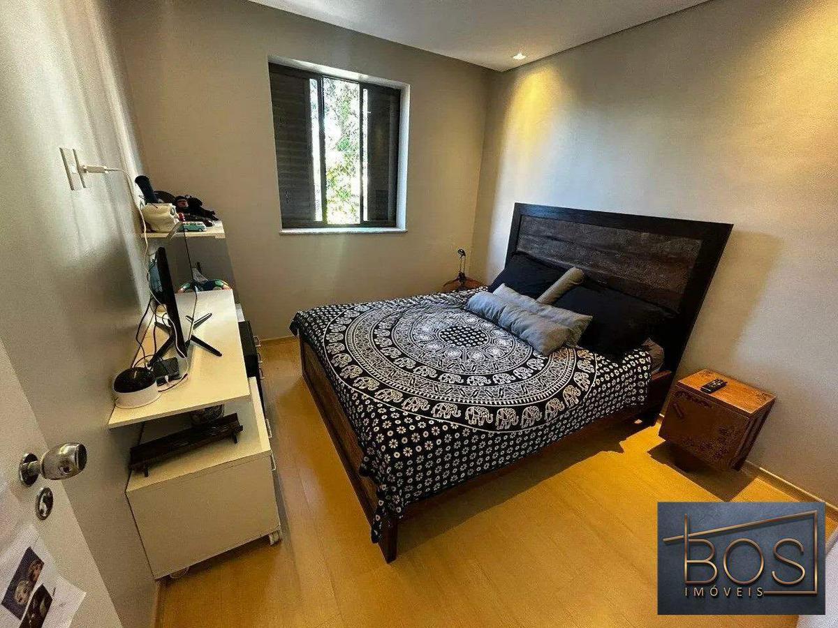 Apartamento, Vila Paris, 4 Quartos, 2 Vagas, 1 Suíte