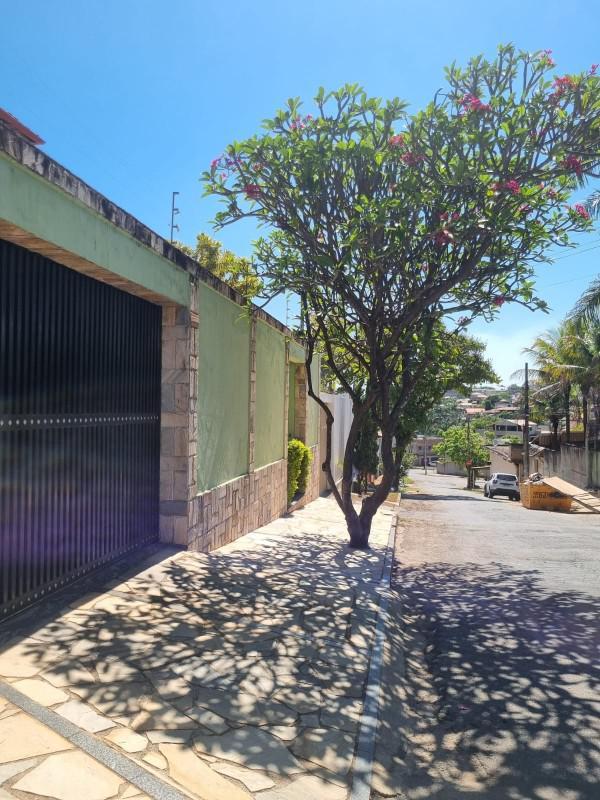Casa, Colonial, 3 Quartos, 4 Vagas, 1 Suíte