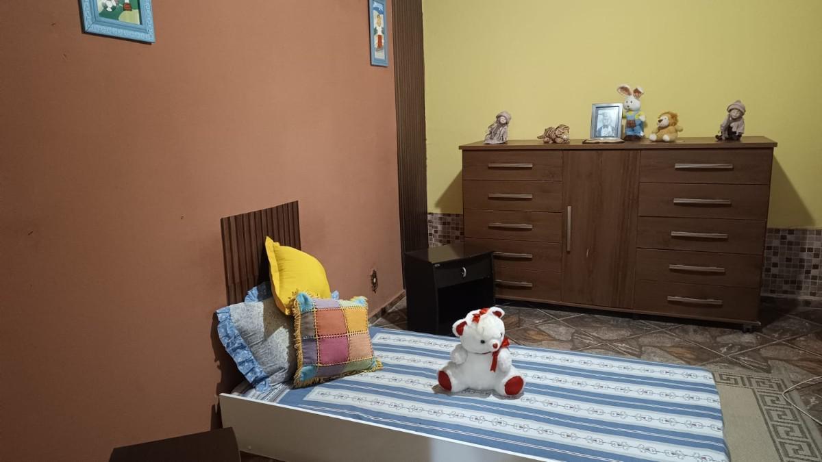 Casa, Jardim Laguna, 4 Quartos, 2 Vagas, 2 Suítes