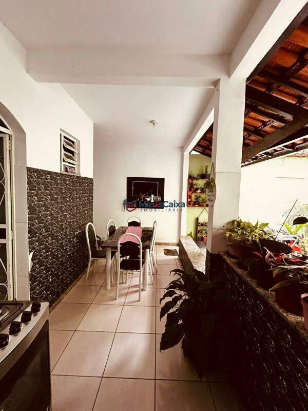 Casa, Cachoeira do Vale, 4 Quartos, 2 Vagas