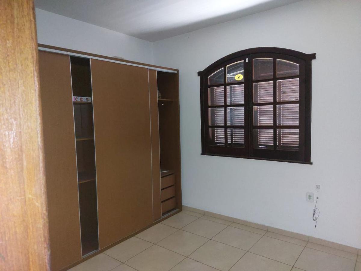 Casa, Concórdia, 3 Quartos, 4 Vagas, 1 Suíte