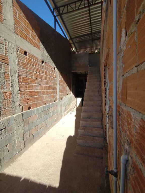 Casa, Córrego da Ilha, 2 Quartos, 0 Vaga