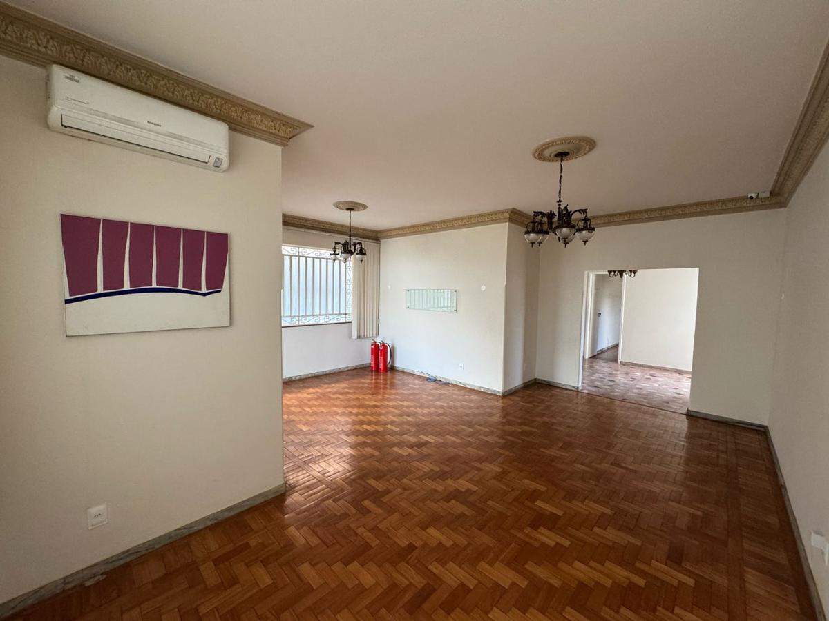Casa, Colégio Batista, 3 Quartos, 1 Vaga