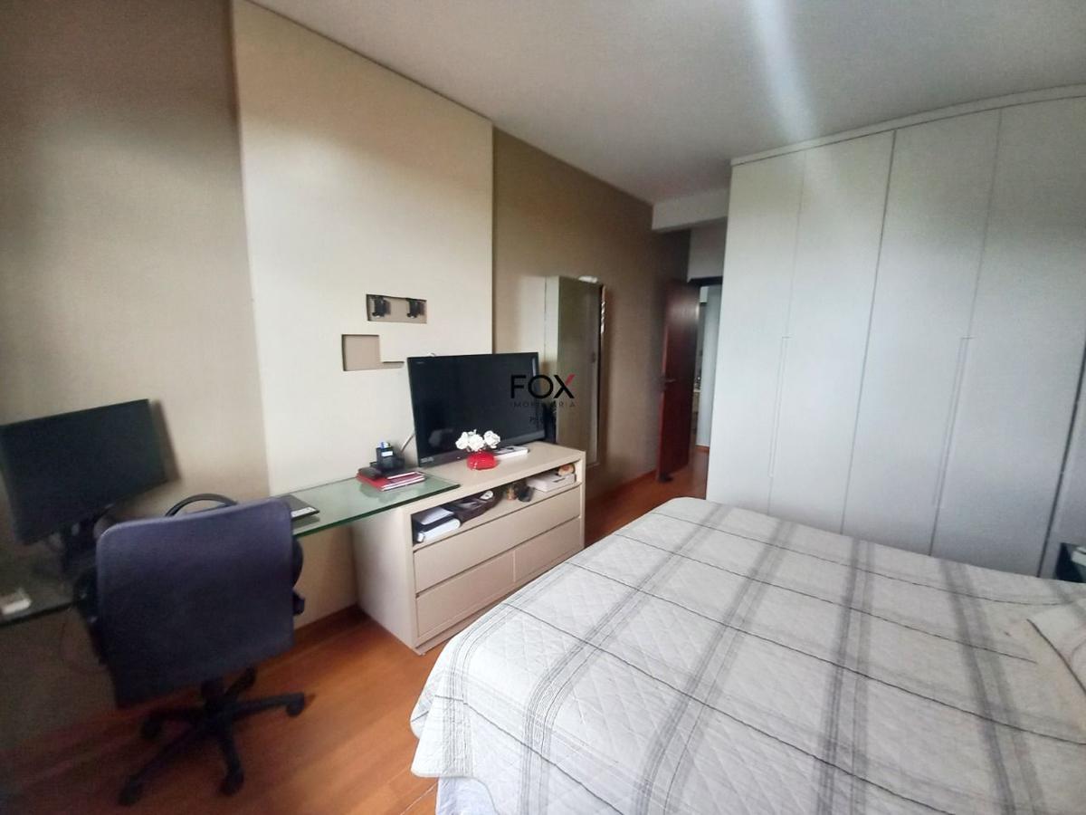 Casa, Santa Lúcia, 4 Quartos, 4 Vagas, 2 Suítes