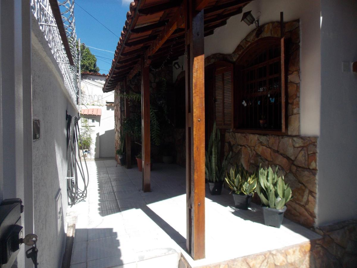 Casa, Betânia, 6 Quartos, 3 Vagas, 2 Suítes