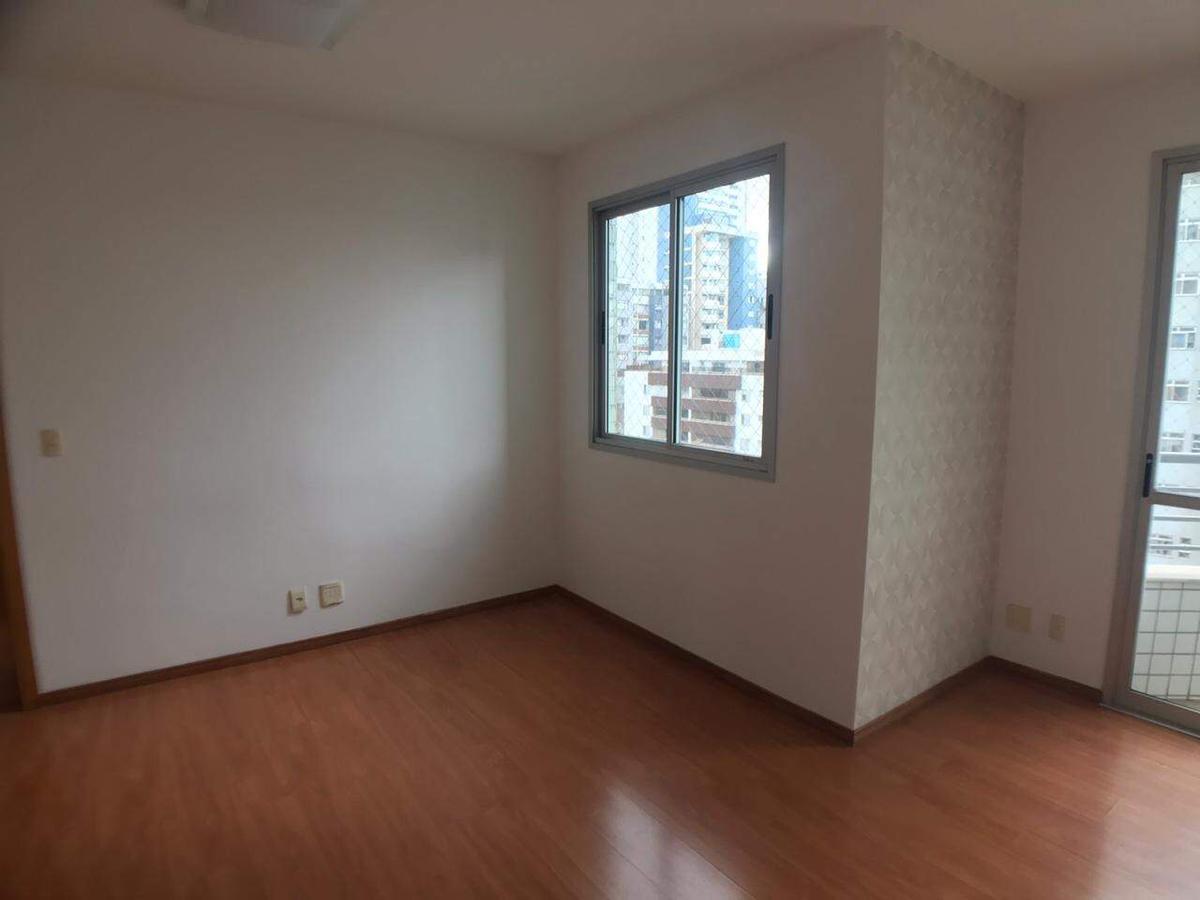 Apartamento, Estoril, 3 Quartos, 2 Vagas, 1 Suíte