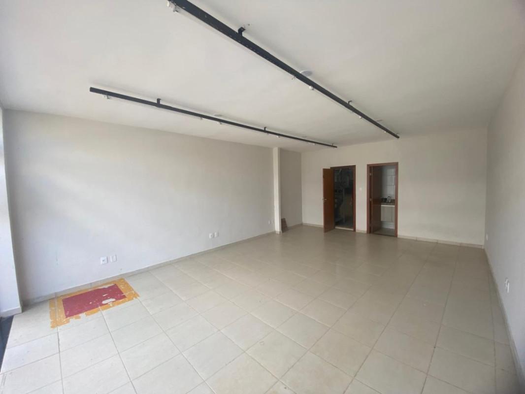 Galpão, São Geraldo, 0 Quarto, 20 Vagas