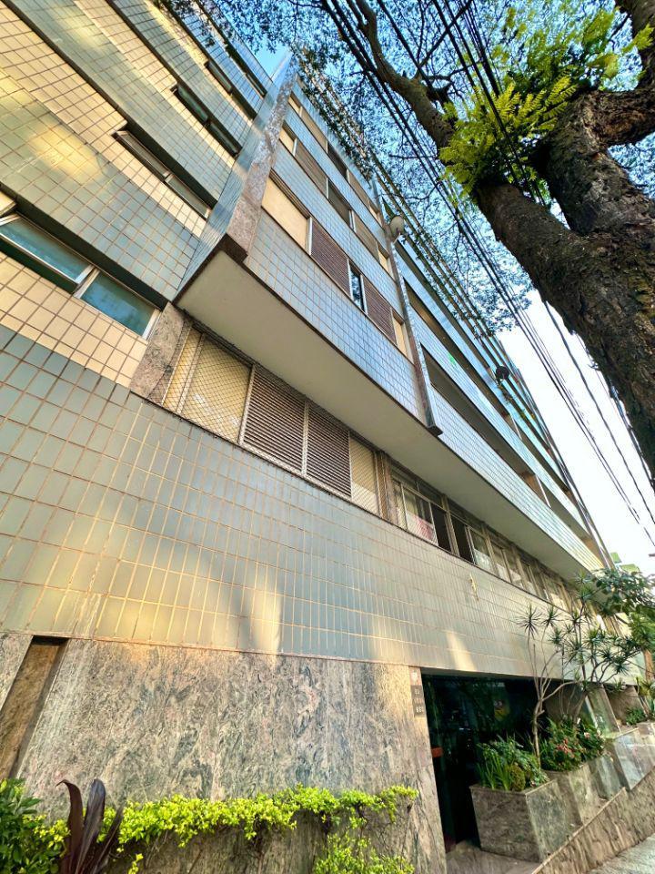 Apartamento, Funcionários, 4 Quartos, 2 Vagas, 1 Suíte